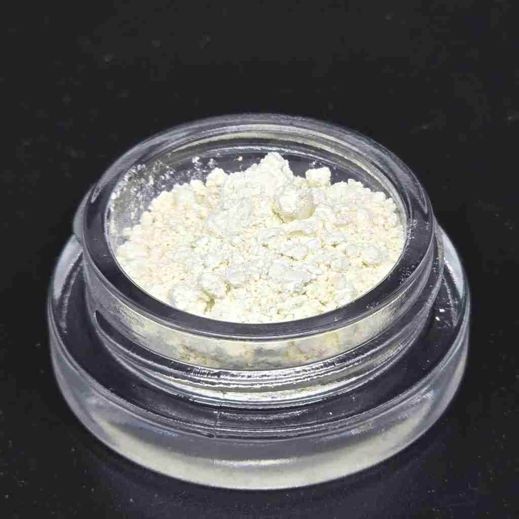 Glass bowl with Ghost Salt Extract